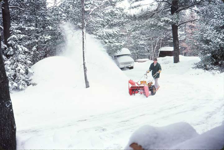 Bud_SnowBlower